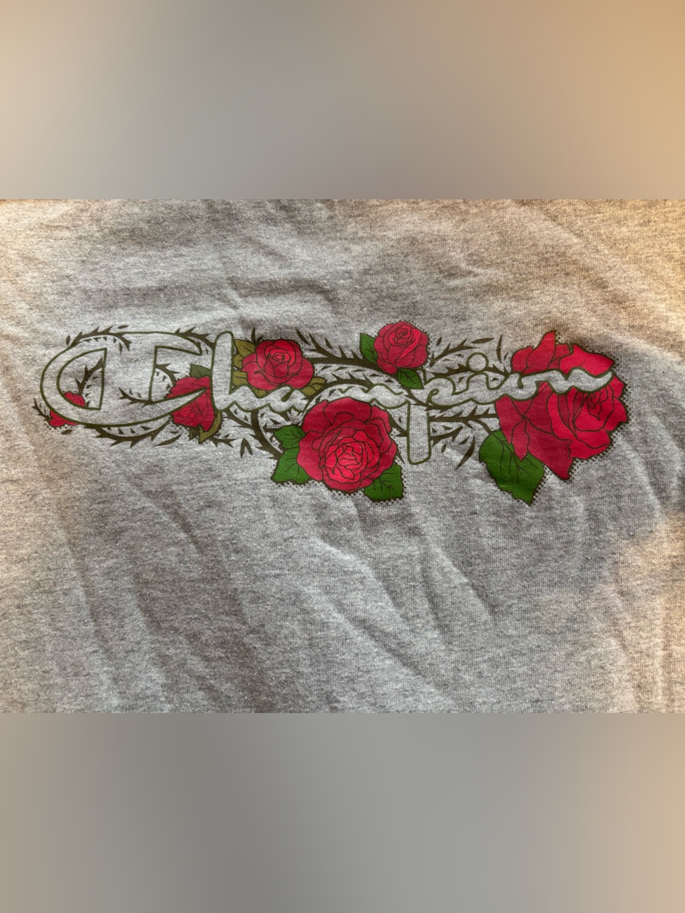 Floral Rose Graphic Tee - Gray with Red Roses